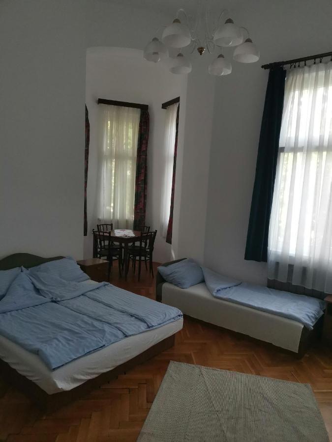 Bed and Breakfast Krudy Panzio Siófok Exterior foto